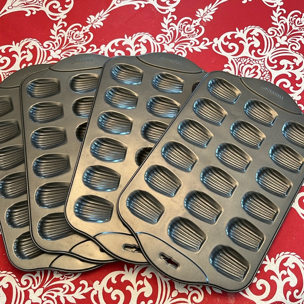 Norpro madeline mini pans set of 4
